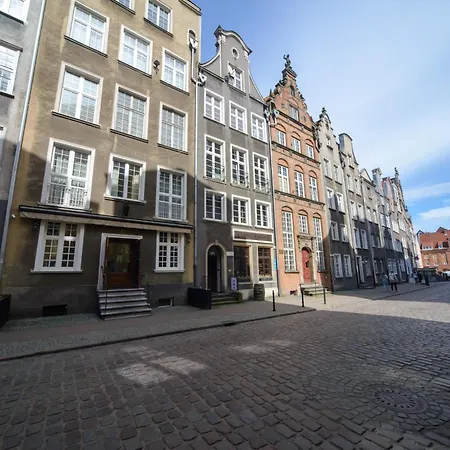 Maya's Flats & 64 - 3 On Chlebnicka Street Old Town *