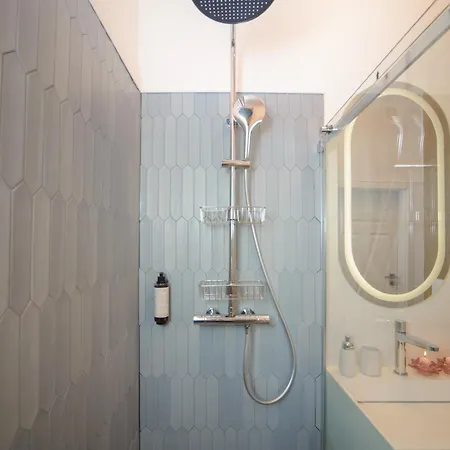 Appartamento Maya's Flats 64 - Spacious In Chlebnicka Danzica