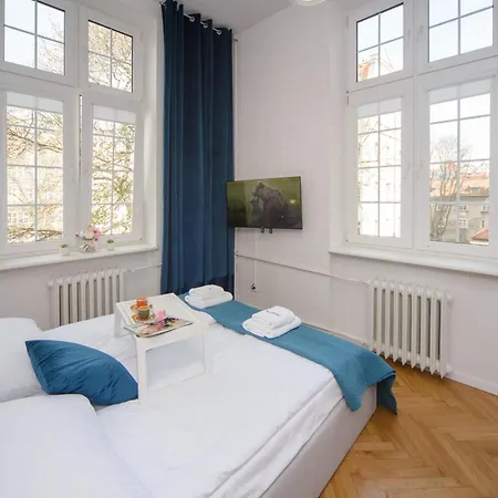 Maya's Flats 64 - Spacious In Chlebnicka Danzica