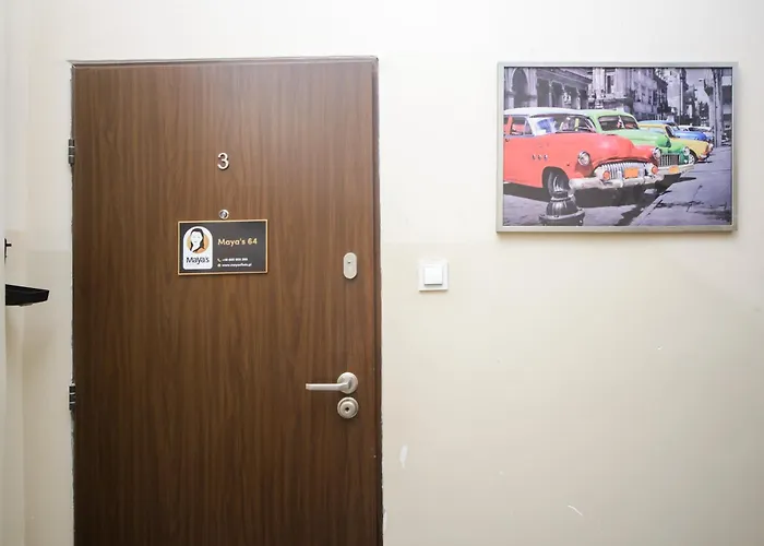 Maya's Flats & 64 - 3 On C Gdańsk