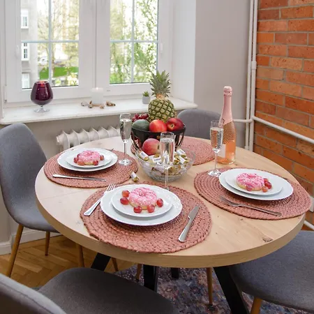 Apartamento Maya's Flats & 64 - 3 On C *