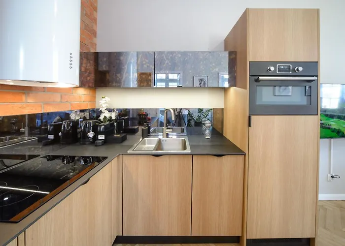 Lägenhet Maya's Flats & 64 - 3 On C